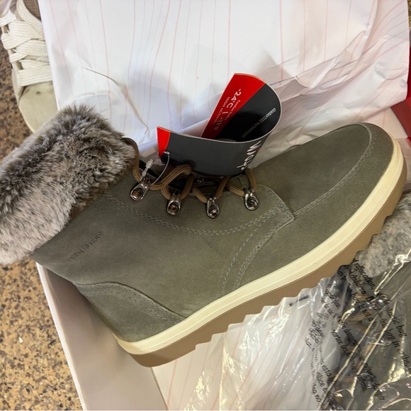 Cougar Women's Gray and Tan Ankle Boots - Picture 2 of 4